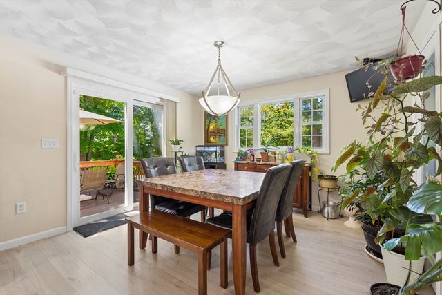 9 Perron Way, Lowell, MA 01854