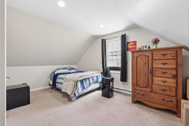 9 Perron Way, Lowell, MA 01854