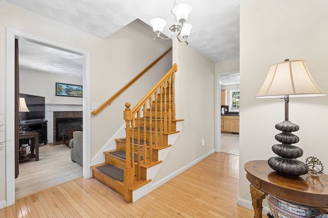 9 Perron Way, Lowell, MA 01854