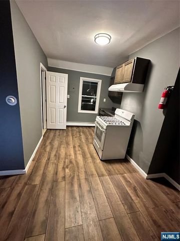 146 20th Avenue, Paterson, NJ 07501