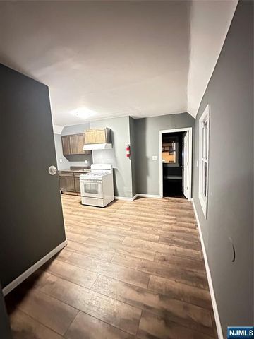 146 20th Avenue, Paterson, NJ 07501