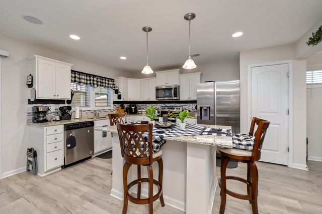2035 Barnhart Drive, Sumter, SC 29153