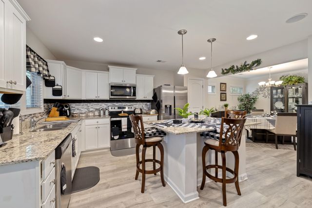 2035 Barnhart Drive, Sumter, SC 29153