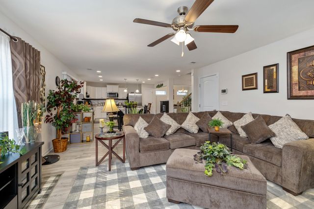 2035 Barnhart Drive, Sumter, SC 29153