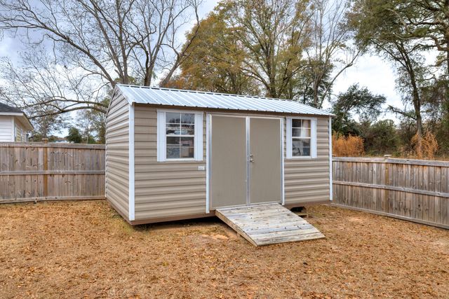 2035 Barnhart Drive, Sumter, SC 29153