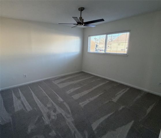 1025 Fountain View Drive, Houston, TX 77057