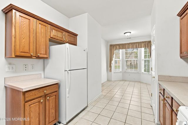 68 Stamford Drive, Jackson, NJ 08527