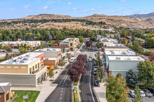 2737 E Humboldt Lane, Boise, ID 83706