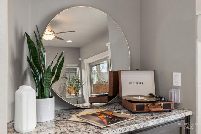 2737 E Humboldt Lane, Boise, ID 83706