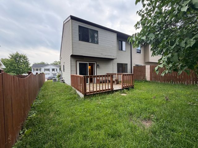 2192 Wildwood Lane, Hanover Park, IL 60133