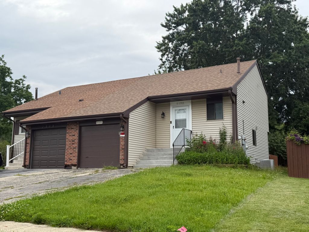 2192 Wildwood Lane, Hanover Park, IL 60133