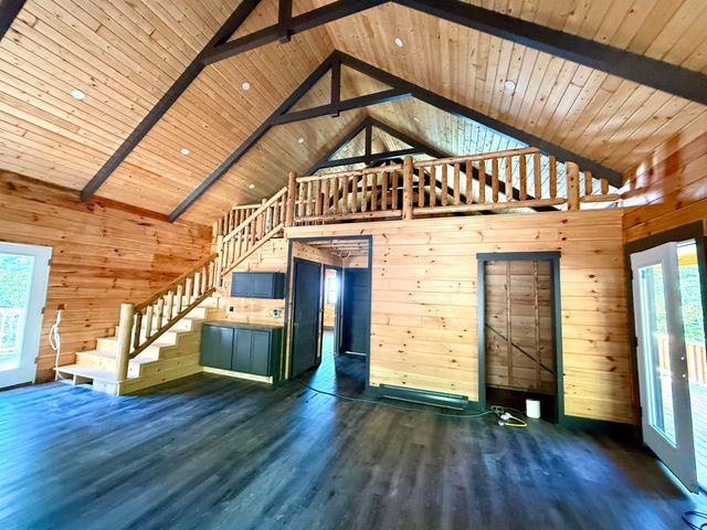 7 Interlaken Drive, New Durham, NH 03855