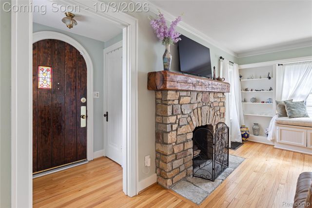 1312 S Harvey Street, Plymouth, MI 48170