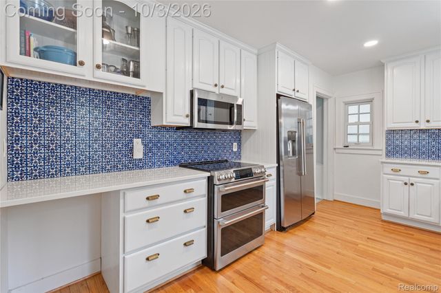 1312 S Harvey Street, Plymouth, MI 48170