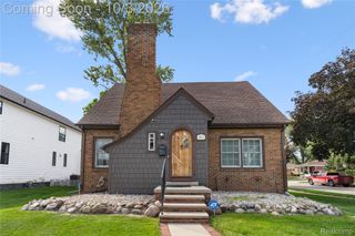 1312 S Harvey Street, Plymouth, MI 48170