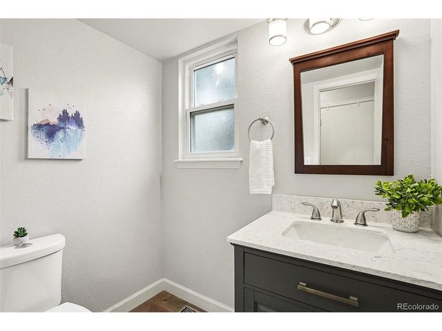 9699 Teller Ct, Broomfield, CO 80021