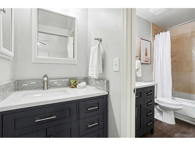 9699 Teller Ct, Broomfield, CO 80021