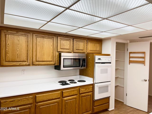 10509 W TROPICANA Circle, Sun City, AZ 85351