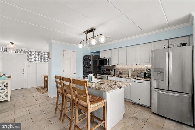 5 44TH ST #302, Ocean City, MD 21842