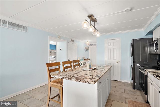 5 44TH ST #302, Ocean City, MD 21842