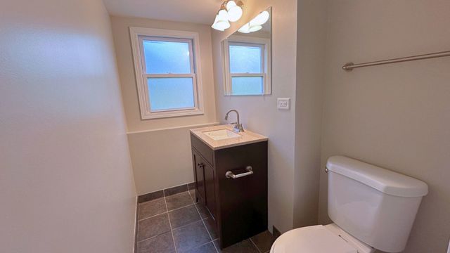 3214 Birchwood Drive, Hazel Crest, IL 60429