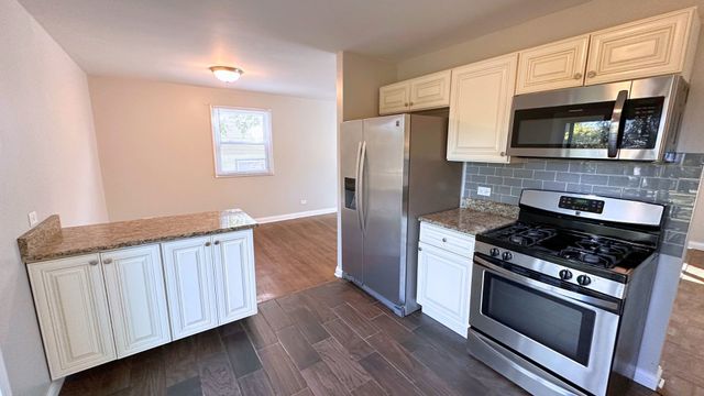 3214 Birchwood Drive, Hazel Crest, IL 60429