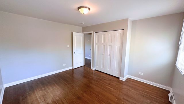 3214 Birchwood Drive, Hazel Crest, IL 60429