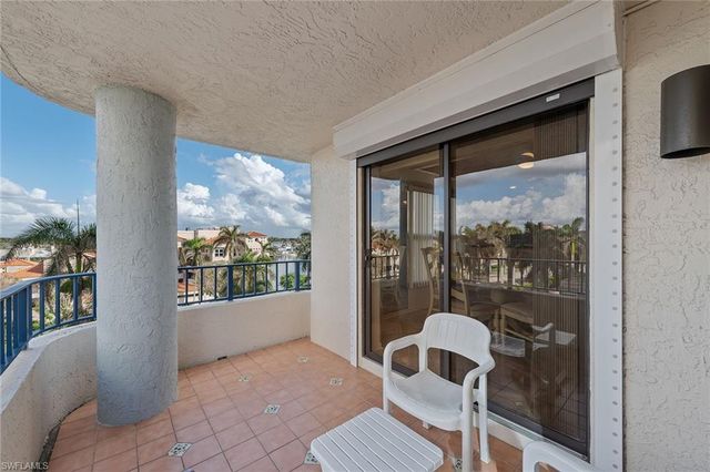 4451 Gulf Shore BLVD N # 505, Naples, FL 34103