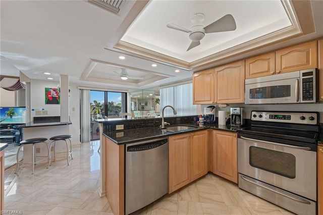 4451 Gulf Shore BLVD N # 505, Naples, FL 34103