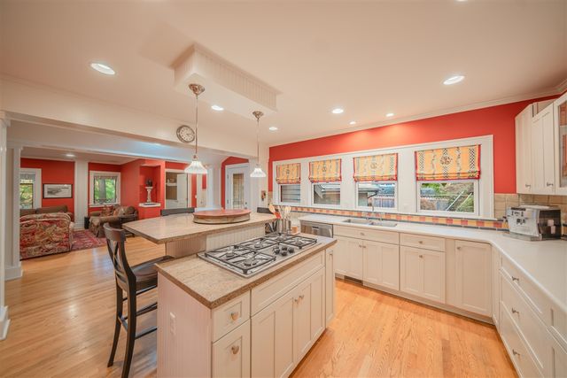 705 Mt Vernon Avenue, Ann Arbor, MI 48103