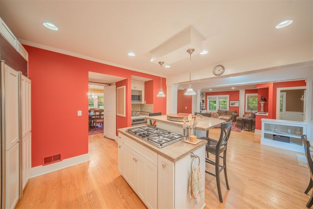705 Mt Vernon Avenue, Ann Arbor, MI 48103