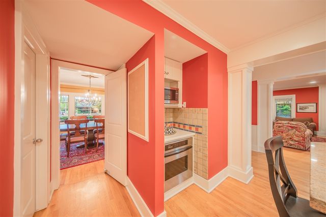 705 Mt Vernon Avenue, Ann Arbor, MI 48103
