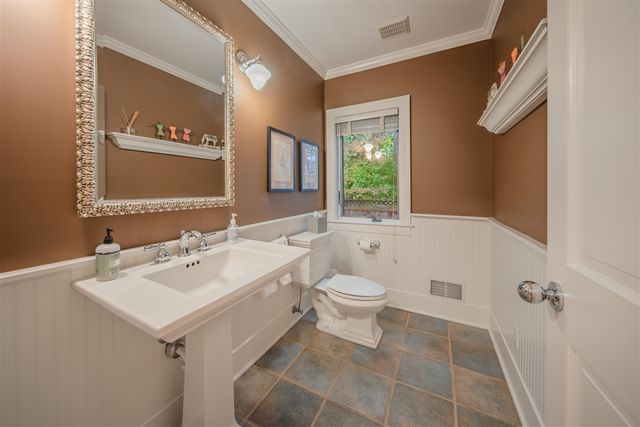 705 Mt Vernon Avenue, Ann Arbor, MI 48103