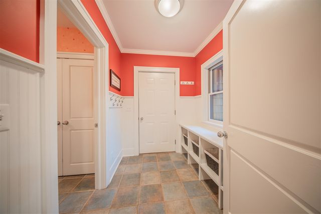 705 Mt Vernon Avenue, Ann Arbor, MI 48103