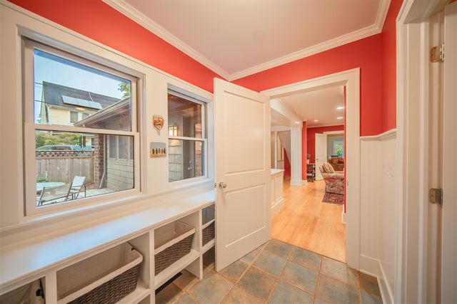 705 Mt Vernon Avenue, Ann Arbor, MI 48103