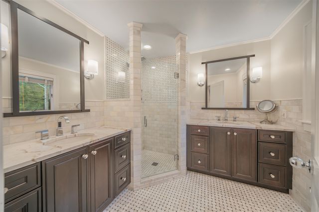 705 Mt Vernon Avenue, Ann Arbor, MI 48103
