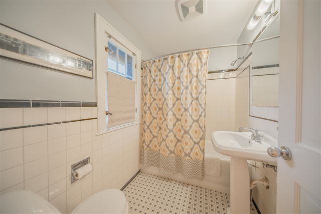 705 Mt Vernon Avenue, Ann Arbor, MI 48103