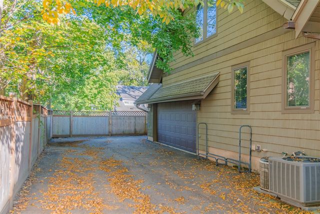 705 Mt Vernon Avenue, Ann Arbor, MI 48103