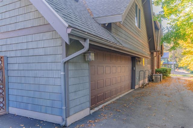 705 Mt Vernon Avenue, Ann Arbor, MI 48103