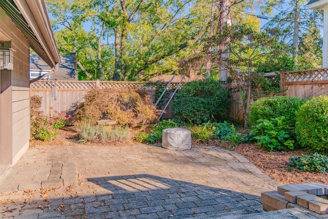 705 Mt Vernon Avenue, Ann Arbor, MI 48103