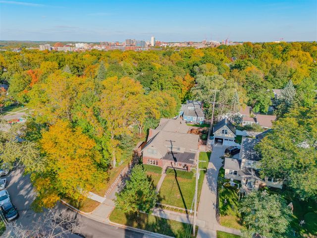 705 Mt Vernon Avenue, Ann Arbor, MI 48103