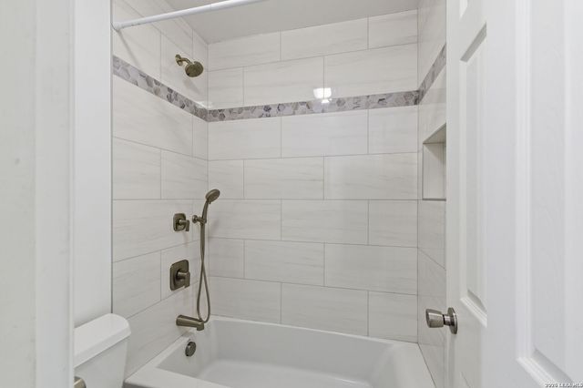 5914 Freemans Farm, San Antonio, TX 78233