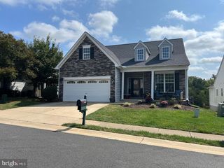 11917 LEGACY WOODS DR, Fredericksburg, VA 22407