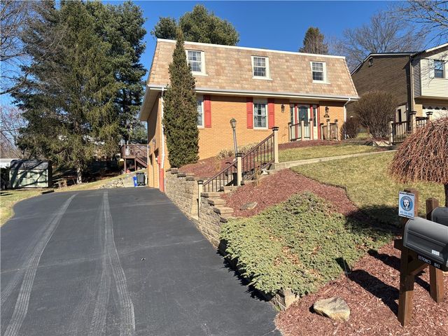 1843 Patricia Dr, South Park, PA 15129