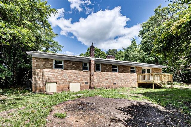 3766 Midway Acres Road, Asheboro, NC 27205