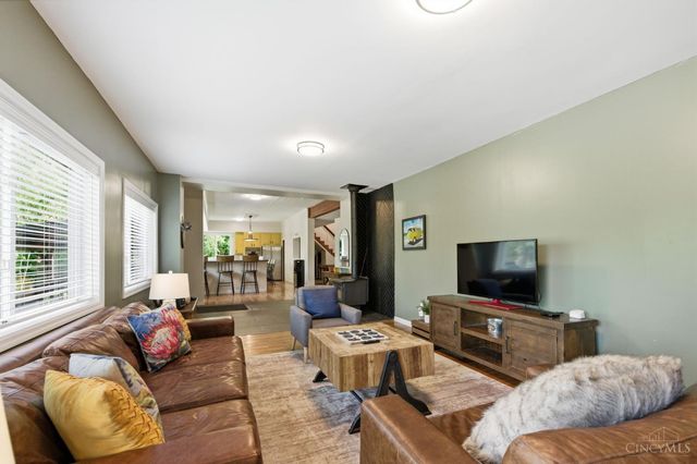5881 Thorny Ridge, Miami Twp, OH 45150