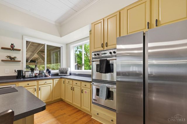 5881 Thorny Ridge, Miami Twp, OH 45150