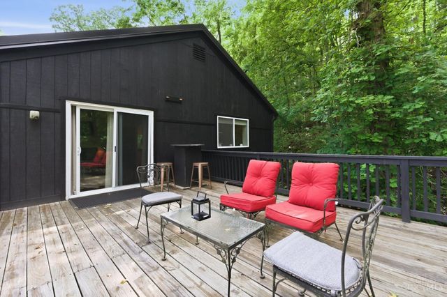 5881 Thorny Ridge, Miami Twp, OH 45150