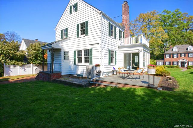 182 Ryder Road, Manhasset, NY 11030