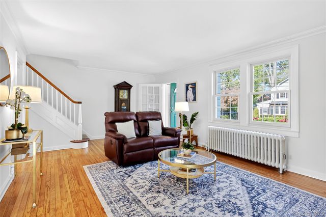182 Ryder Road, Manhasset, NY 11030